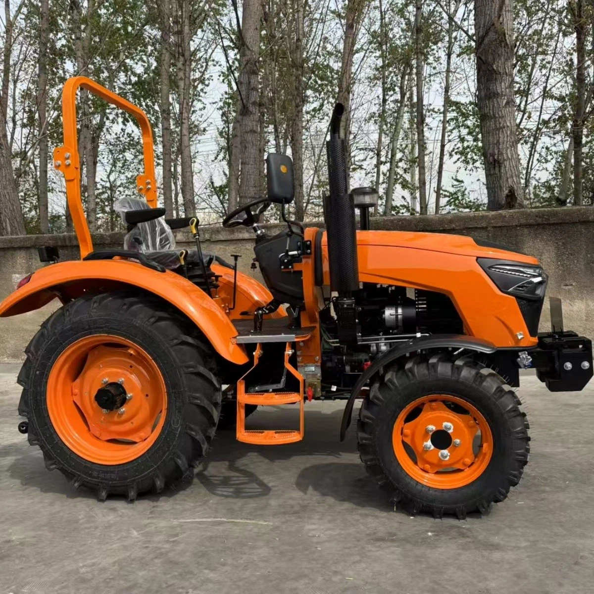 2WH1200x1200px 2WH1200x1200px